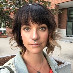 Meet your Posher, Christine